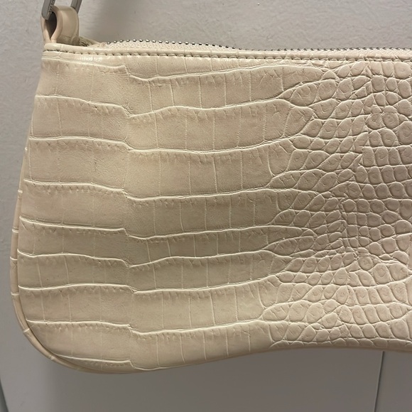 JW PEI Bag - Picture 3 of 8